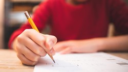 Guru SMA KBB yang Tugasi Siswa Gambar Alat Reproduksi Diistirahatkan