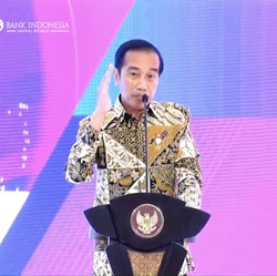 Sebut Kata Bodoh (Lagi) dalam Pidato, Jokowi Ngamuk Lagi!