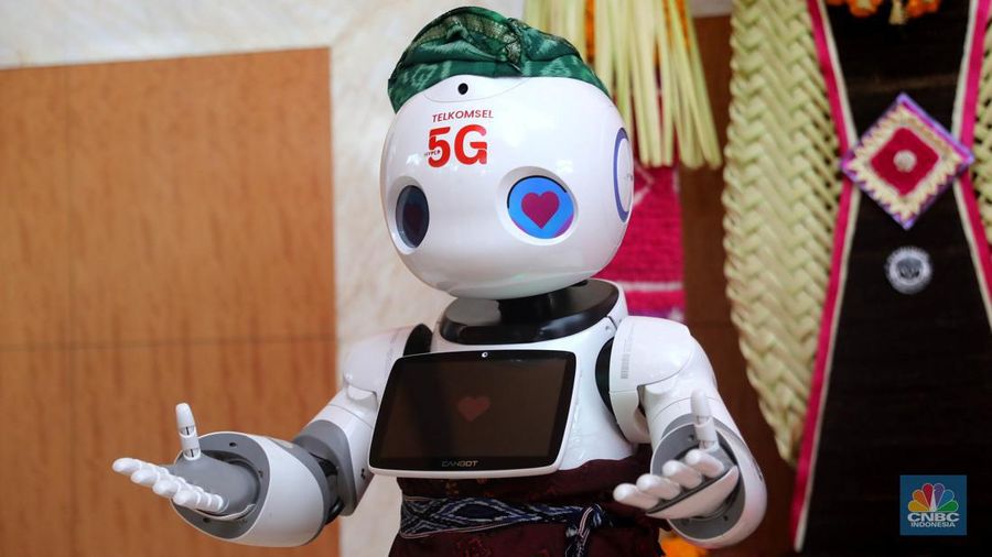 Robot 5G di pertemuan keempat Digital Economy Working Grop (4th DEWG) Presidensi G20 Indonesia di Nusa Dua, Bali, Senin (29/8/2022). (²©²ÊÍøÕ¾/Muhammad Sabki)