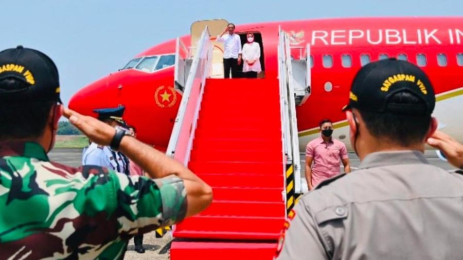 Presdien Joko Widodo (Jokowi) dan Iriana Jokowi melakukan kunjungan kerja (Tangkapan layar)