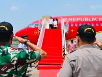 Jokowi ke Papua, Tinjau Pertambangan 5G Pertama di ASEAN