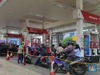 Detik-Detik Harga Pertalite Naik!