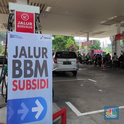 Harga BBM Naik Saat Harga Minyak Turun, Anggota DPR Shock!