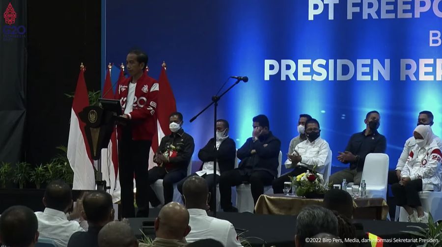 Jokowi dalam acara silaturahmi dengan Karyawan PT. Freeport Indonesia, Kabupaten Mimika, (31/8/2022). (Tangkapan layar Youtube Setpres RI)