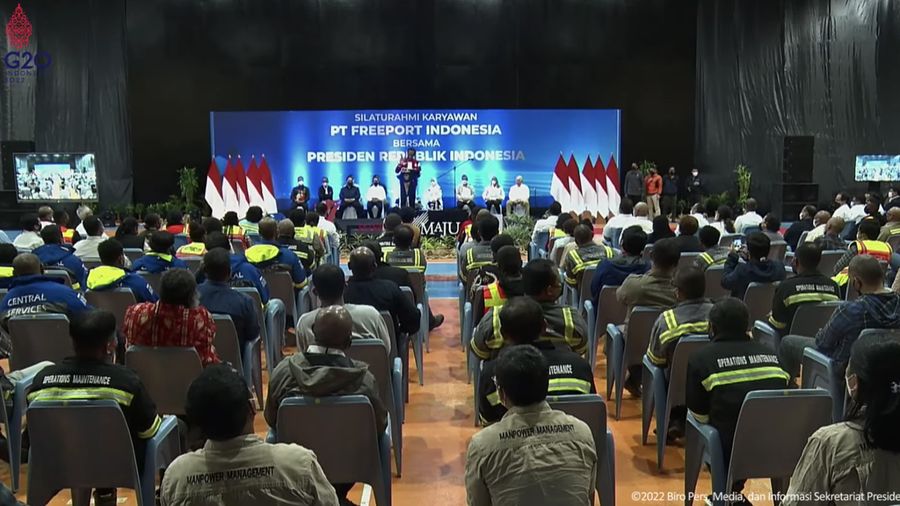 Jokowi dalam acara silaturahmi dengan Karyawan PT. Freeport Indonesia, Kabupaten Mimika, (31/8/2022). (Tangkapan layar Youtube Setpres RI)