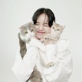 Gemas Banget, Potret 5 Idol K-pop dengan Anabul Kesayangan