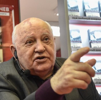Tutup Usia, Ini Rekam Jejak Mikhail Gorbachev
