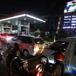 Pak Jokowi, Ini Jurus Jitu Naikin Harga BBM Tanpa Ribut
