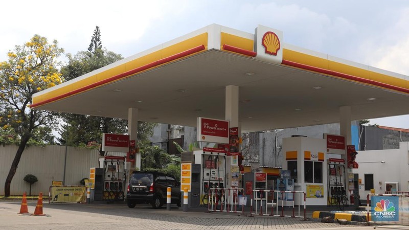 Pom Bensin Shell di Kawasan Jakarta (CNBC Indonesia/Andrean Kristianto)