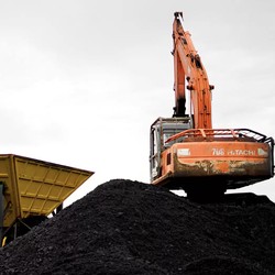 Harga Batu Bara Makin Tersungkur ke US$ 126 per Ton