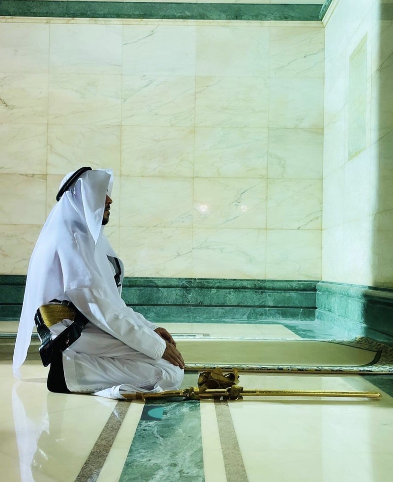 1241744336 This picture taken on July 6, 2022 shows a close-up view of the Kiswa, the cloth used to cover the Kaaba, and the Kaaba's gold doors underneath, at the Grand Mosque in the Muslim holy city of Mecca during the annual Hajj pilgrimage. - One million fully vaccinated Muslims, including 850,000 from abroad, are allowed at this year's hajj in the city of Mecca, a big rise after two years of drastically curtailed numbers due to policies to stop the spread of infection. (Photo by AFP) (Photo by -/AFP via Getty Images)