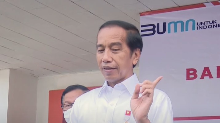 Keterangan Pers Presiden Jokowi usai Serahkan BLT BBM, Bandar Lampung, 3 September 2022. (Tangkapan Layar Youtube Sekretariat Presiden RI)