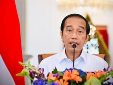 Cuma Jokowi, Presiden yang Umumkan Langsung Kenaikan BBM!