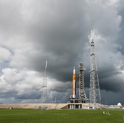 NASA Gagal Maning, Roket Artemis Batal Berangkat ke Bulan