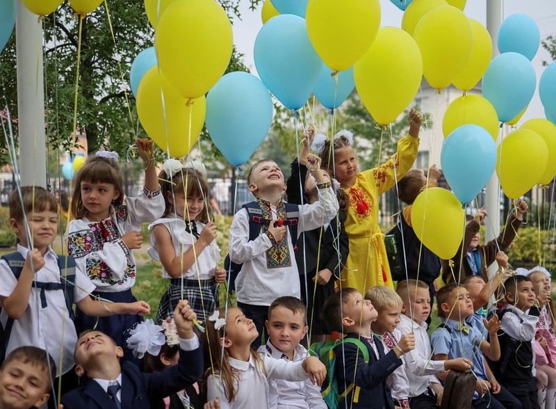 Ukraine's President Volodymyr Zelenskiy attends a ceremony to mark the start of the school year, amid Russia's invasion of Ukraine, in Irpin, in Kyiv region, Ukraine September 1, 2022. Ukrainian Presidential Press Service/Handout via REUTERS ATTENTION EDITORS - THIS IMAGE HAS BEEN SUPPLIED BY A THIRD PARTY.