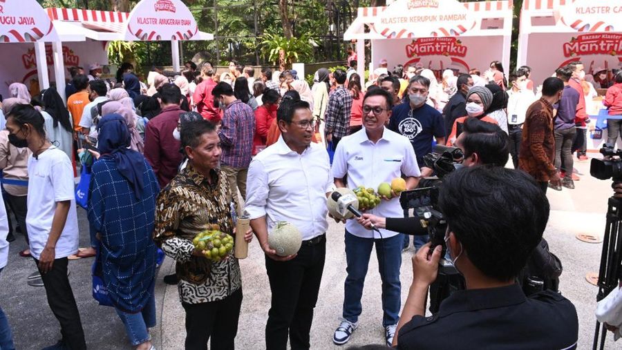 Optimalkan Pemberdayaan, BRI Dukung Ribuan Klaster Usaha Binaan
Perluas Akses Pasar UMKM