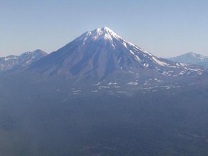 Tentang Gunung Klyuchevskaya Sopka yang Meletus Usai Gempa Rusia
