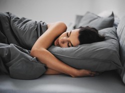 10 Tips Tidur Nyenyak agar Tidak Terbangun Jam 3 Pagi 10 Tips Tidur Nyenyak agar Tidak Terbangun Jam 3 Pagi