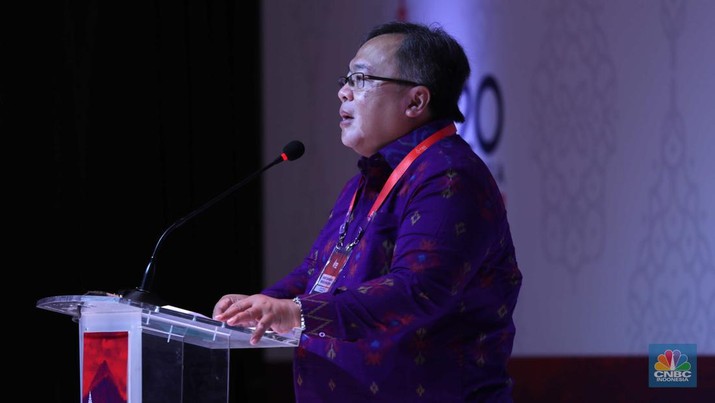 Lead Co-Chairs of T20, Bambang Brodjonegoro mememberikan sambutan dalam acara T20 Indonesia Summit 2022 di Nusa Dua, Bali, Senin (5/9/2022). T20 Indonesia Summit 2022 yang berlangsung  pada 5-6 September 2022 itu diselenggarakan sebagai bagian dari penguatan peran G20 dalam menavigasi dinamika global yang saat ini terjadi. Forum ini menjadi puncak penyelenggaraan T20 Indonesia.  (CNBC Indonesia/ Tri Susilo)