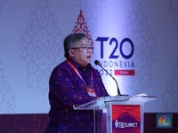 Eks Menkeu Sebut Ongkos Redam Inflasi di 2022 Mahal