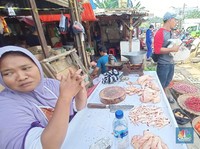 2 Hari BBM Naik, Daging Sampai Rokok Terbang, Pedagang Sedih