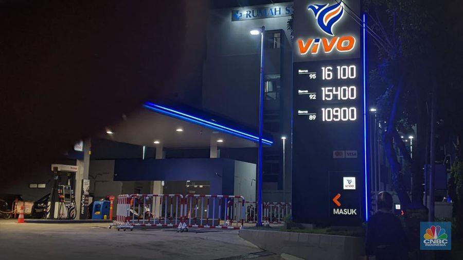 SPBU VIVO MT Haryono, Jakarta Selatan, Senin (5/9/2022). (CNBC Indonesia/ Emir Yanwardhana)