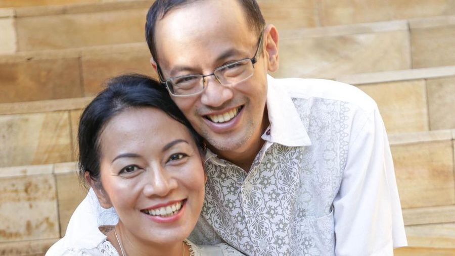 Dee Lestari dan Reza Gunawan. (Tangkapan layar via Instagram @deelestari)