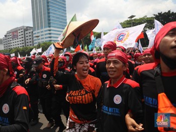 Perpu Cipta Kerja Terbit, Skema Upah Ganti Lagi?