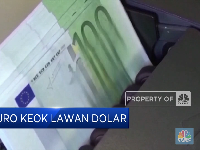 Pertama Kali di 20 Tahun, Euro Turun ke Bawah 99 Sen per USD