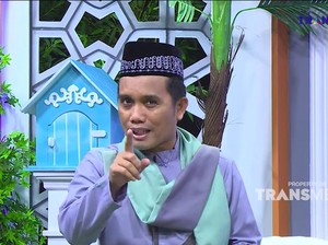 Kata Ustaz: Pakaian Menumpuk Tak Pernah Dipakai, Ingat Hisab di Akhirat