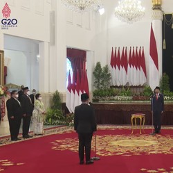 Azwar Anas, MenPANRB yang Masih Merangkap Kepala LKPP