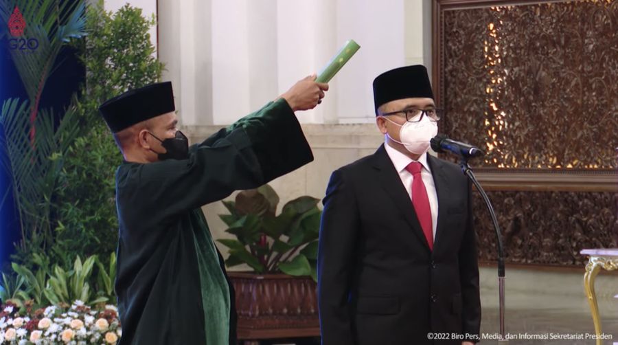 Jokowi saat mengikuti Pelantikan Menteri PANRB Sisa Masa Tahun Jabatan 2019-2022 dan Anggota DKPP, 7 September 2022