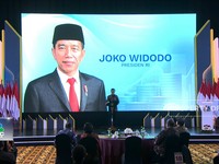Jokowi & Jurus RI Hadapi Perubahan Ekonomi & Politik Global