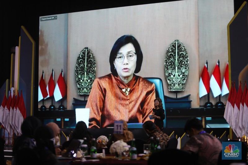 Presiden RI, Jokowi di acara Sarasehan 100 Ekonom Indonesia 2022 (CNBC Indonesia/Andrean Kristianto) Presiden RI, Jokowi di acara Sarasehan 100 Ekonom Indonesia 2022 (CNBC Indonesia/Andrean Kristianto)