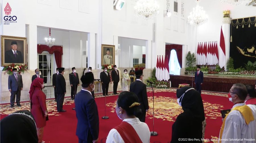 Jokowi saat mengikuti Pelantikan Menteri PANRB Sisa Masa Tahun Jabatan 2019-2022 dan Anggota DKPP, 7 September 2022