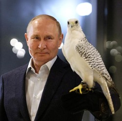 Putin Dapat Hadiah Ulang Tahun Seberat 6 Ton, Ternyata Ini