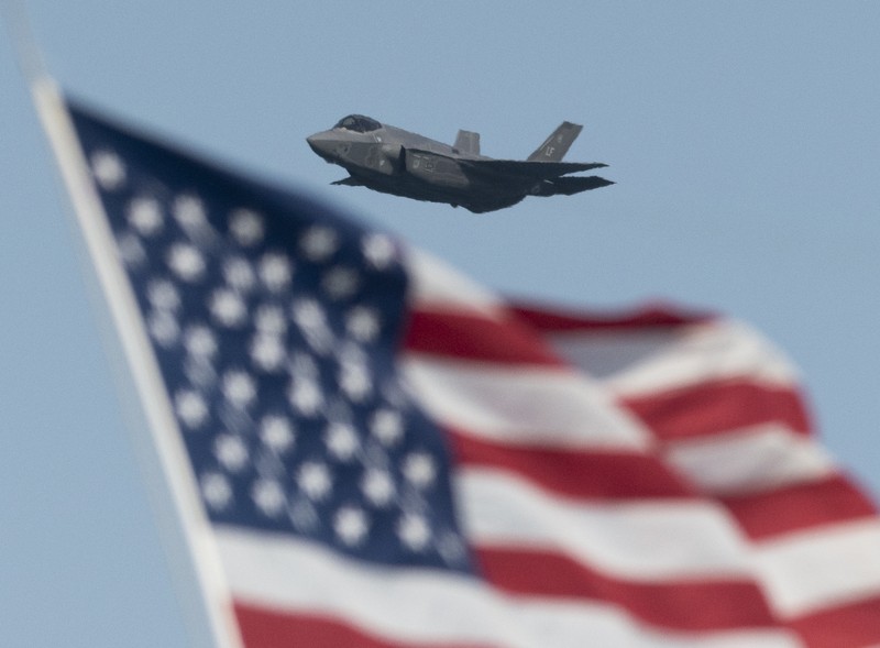 Pesawat tempur siluman Lockheed Martin F-35 Lightning Angkatan Udara AS Pesawat tempur siluman Lockheed Martin F-35 Lightning Angkatan Udara AS terbang di atas Teluk San Francisco di San Francisco, California pada 13 Oktober 2019. (Photo by Yichuan Cao/NurPhoto via Getty Images)
