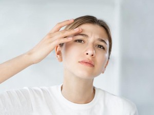 8 Ciri-ciri Kulit berminyak, Sering Jerawatan dan Makeup Cepat Luntur