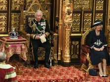 Sah! Raja Charles III Duduki Tahta Kerajaan Inggris