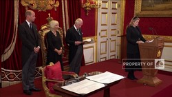 Sah! Raja Charles III Duduki Tahta Kerajaan Inggris