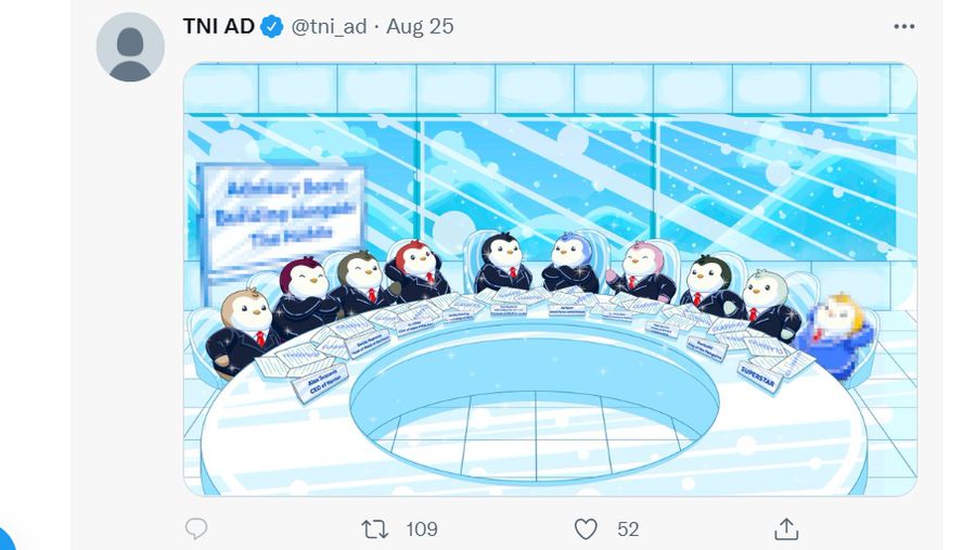 Akun twitter TNI AD yang dipenuhi gambar penguin. Akun ini diduga telah diambil alih sejak 25 Agustus 2022.