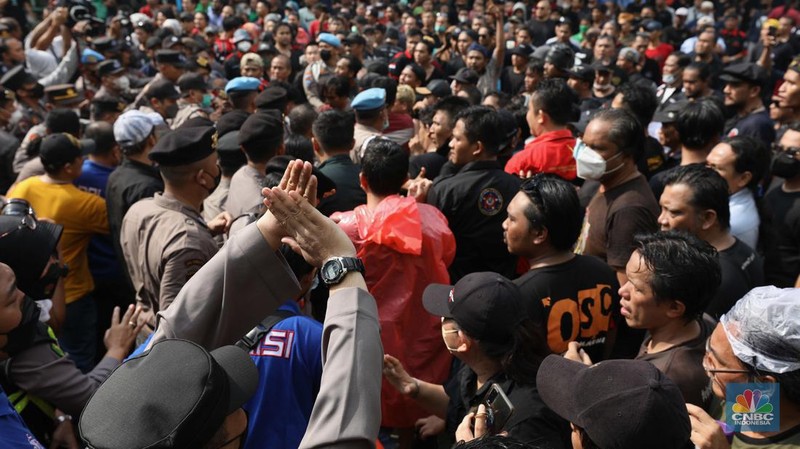 Demo Penyesuaian Tarif Ojol (CNBC Indonesia/Tri Susilo)