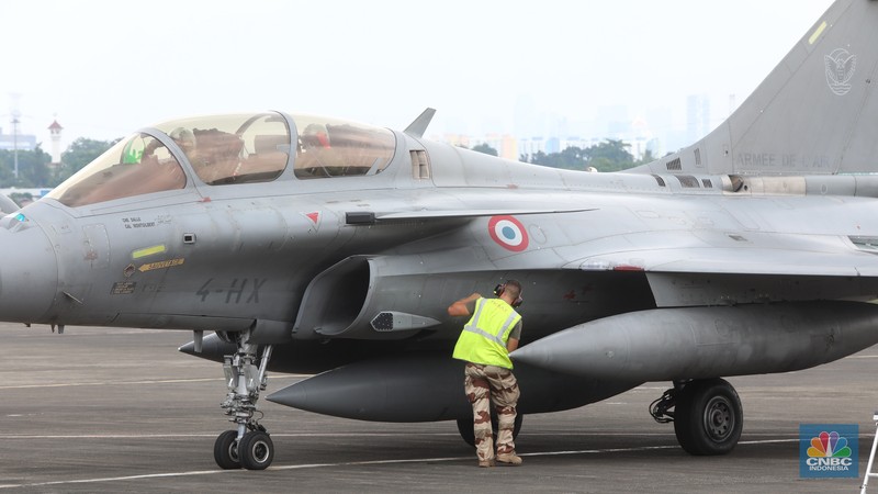 Pesawat tempur Rafale (CNBC Indonesia/Andrean Kristianto) Pesawat tempur Rafale (CNBC Indonesia/Andrean Kristianto)