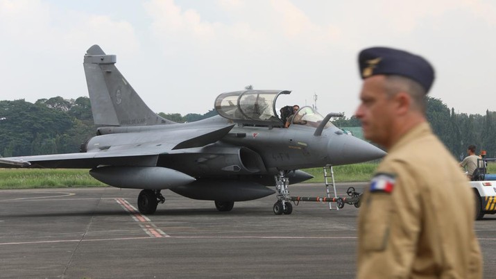 Pesawat tempur Rafale (CNBC Indonesia/Andrean Kristianto) Pesawat tempur Rafale (CNBC Indonesia/Andrean Kristianto)