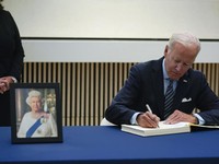 Demo Besar Ancam Guncang Ekonomi AS, Biden 'Turun Gunung'