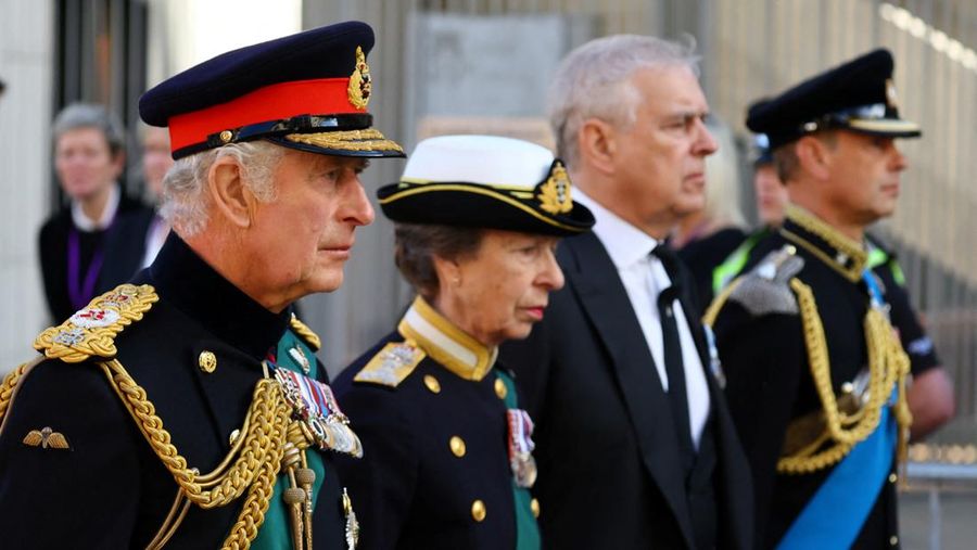 Britain's King Charles III, center, and other members of the royal family hold a vigil at the coffin of Queen Elizabeth II at St Giles' Cathedral, Edinburgh, Scotland,  Monday Sept. 12, 2022. (Jane Barlow/Pool via AP)