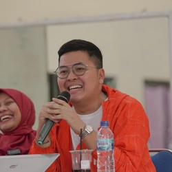Flip Gencar Lakukan Edukasi Literasi Keuangan ke Milenial