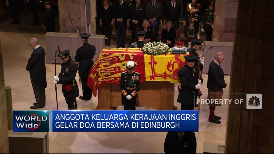Peti Mati Ratu Elizabeth II Tiba di Gereja Katedral St. Giles Edinburgh
