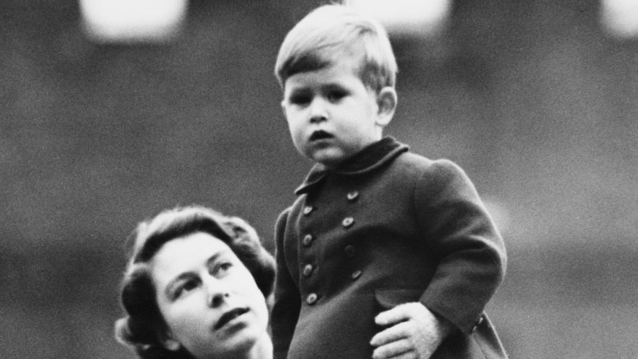 Princess Elizabeth (later Queen Elizabeth II) with her baby son Prince Charles, 1949. (Photo by Fox Photos/Hulton Archive/Getty Images)