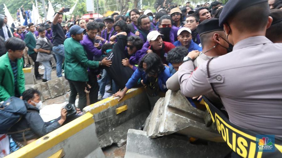 Demo BBM (CNBC Indonesia/Andrean Kristianto)